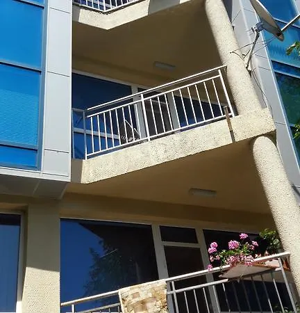 Apartment Apartment Saints Constantine And Helena *